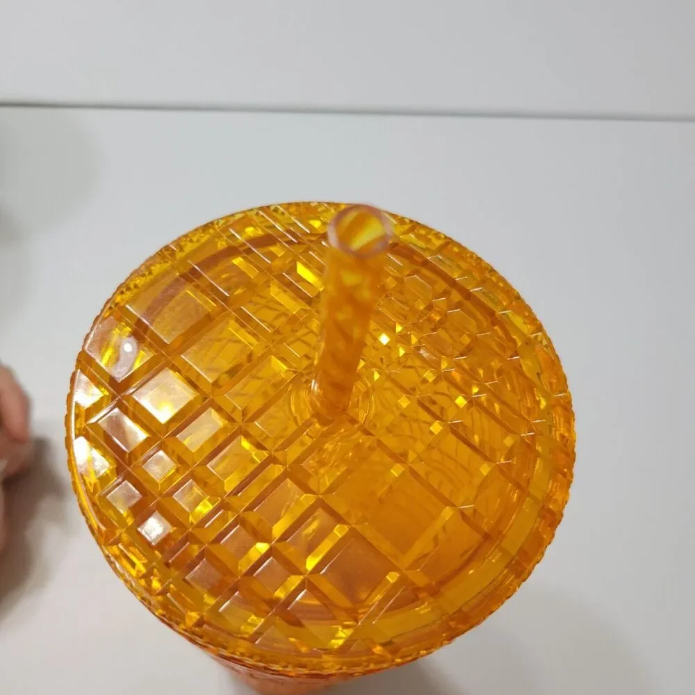 Starbucks Studded Tumbler 2022 Dining‎ Orange Disco Grid Prism Venti 24 oz Cup